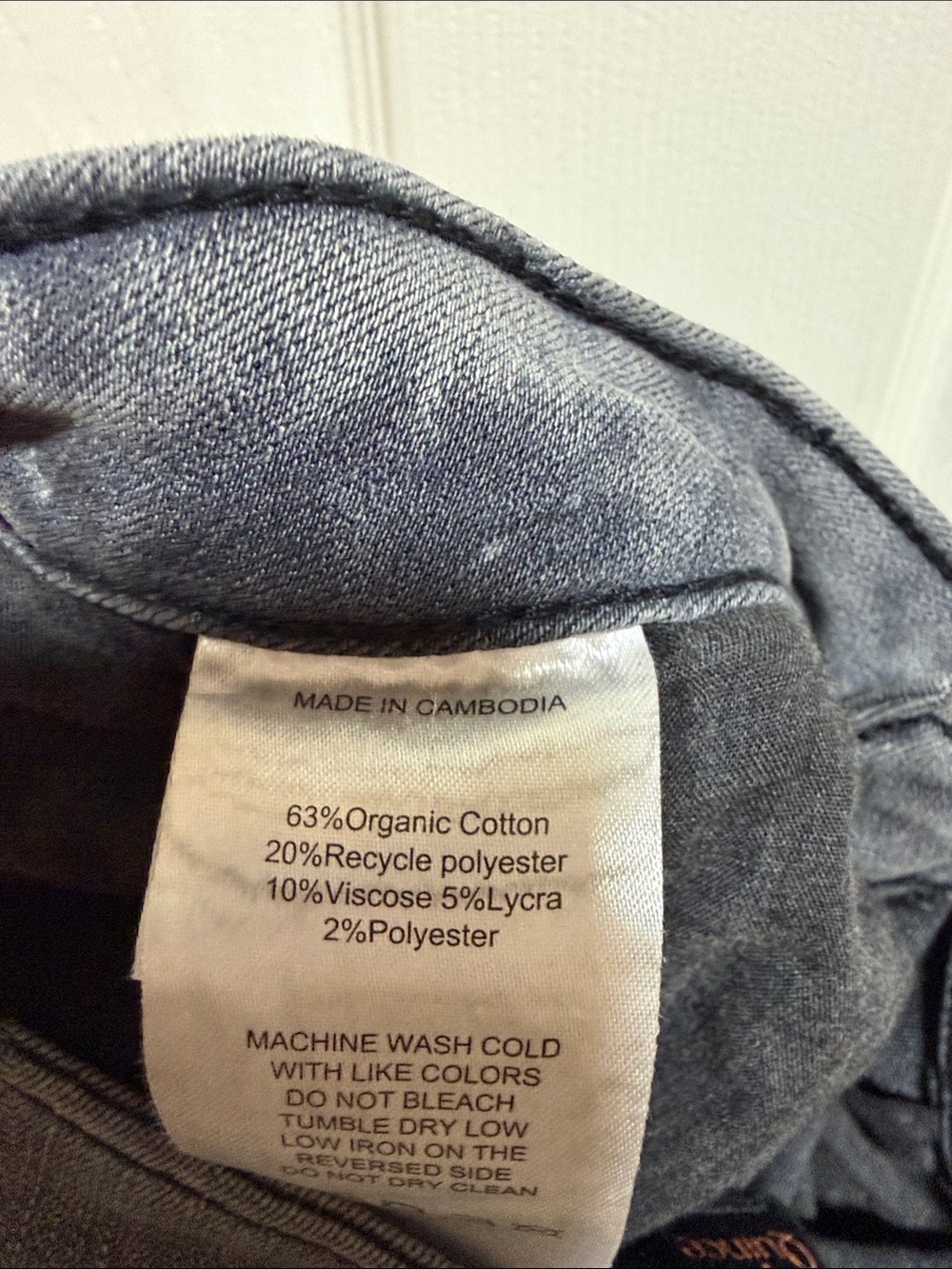 Quince Bella Stretch Kick Flare Jeans Greyed Out - Size 30 - Picture 8 of 9